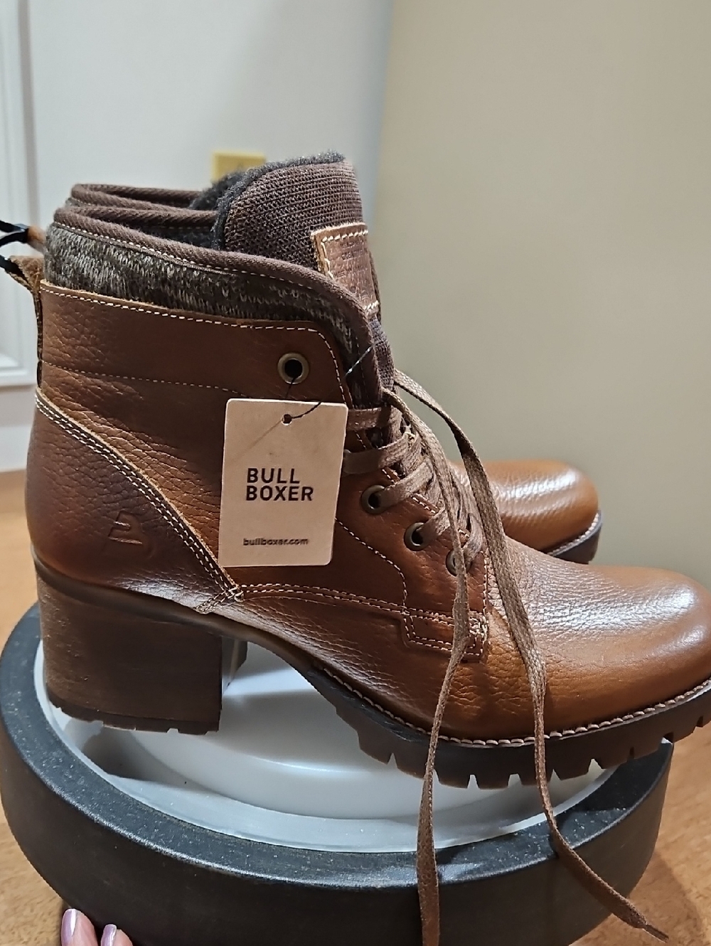 Bull Boxer Women's Brown Lace-Up Leather Ankle Boots